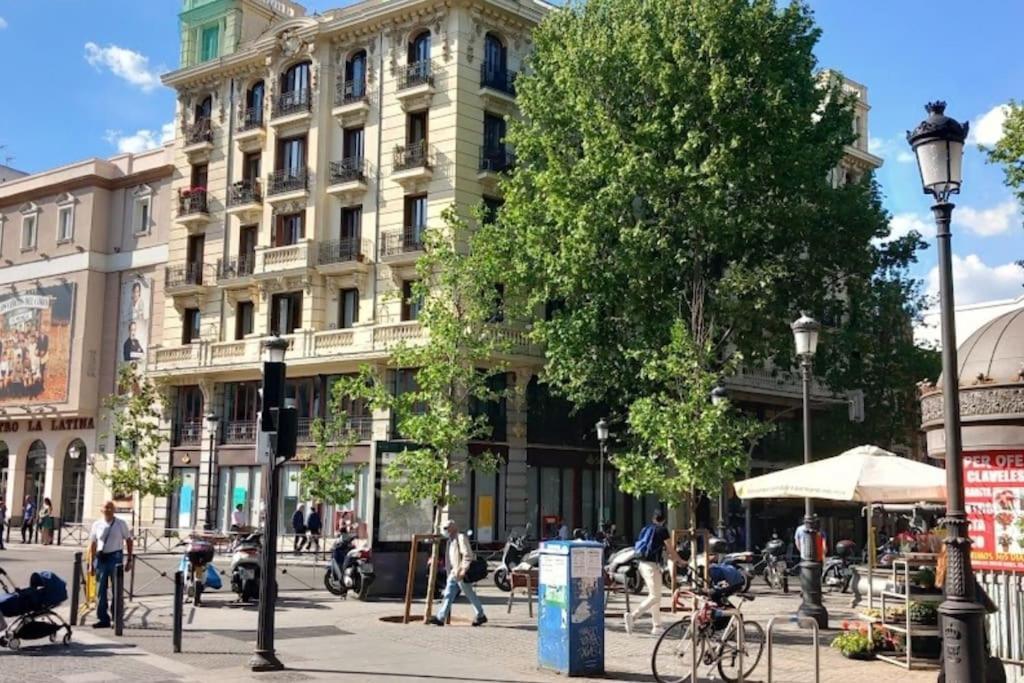 Moderno Apartamento En Pleno Centro Madrid Eksteriør bilde