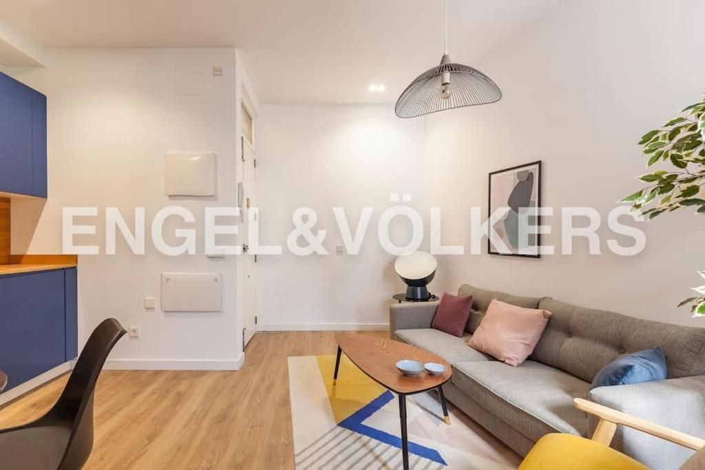 Moderno Apartamento En Pleno Centro Madrid Eksteriør bilde