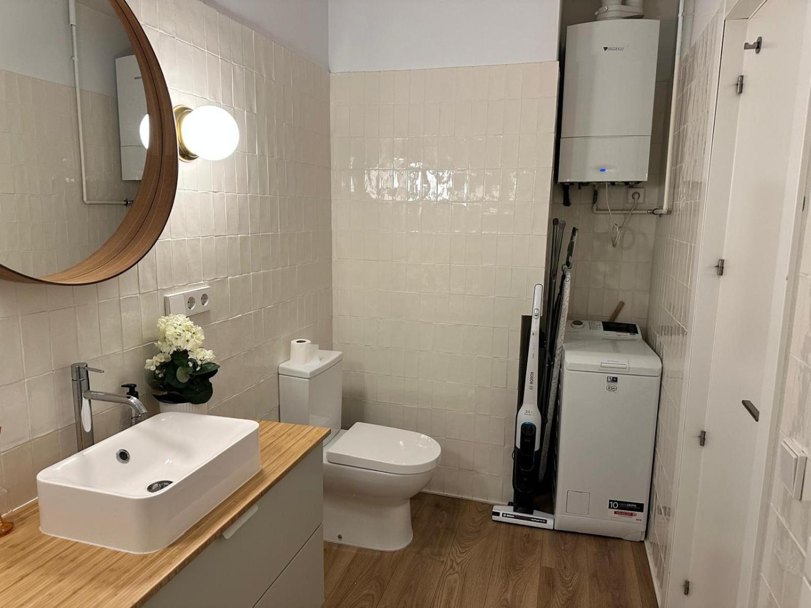 Moderno Apartamento En Pleno Centro Madrid Eksteriør bilde